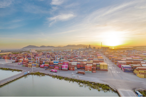 智能物流新篇章：：：集装箱海运专线怎样重塑内贸名堂